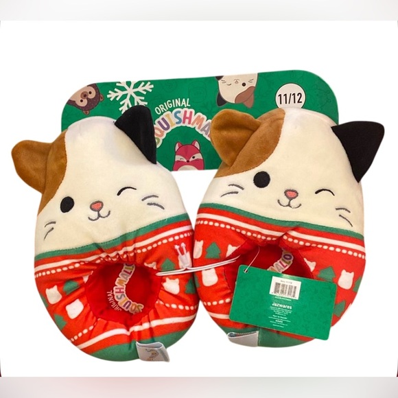 Squishmallows Other - Squishmallow Christmas Slippers Cam Brand New  Size 11/12 KIDS  New